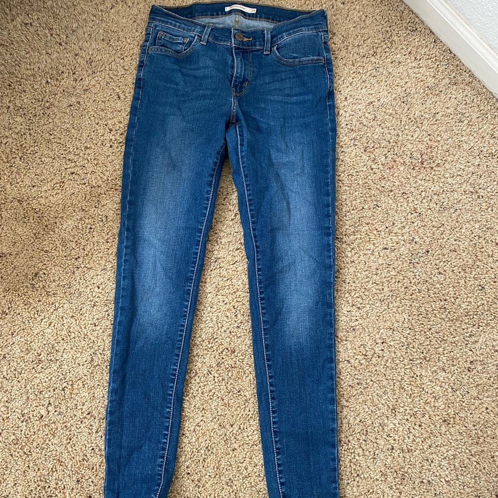 Levi Skinny Jeans Size 28